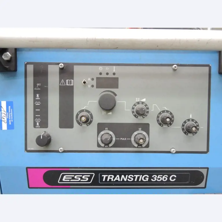 Machines pour le travail de la tôle et des métaux<br><font size="2">Collaboration avec Hilco Industrial Acquisitions bv</font><br><img src="/images/hil.png"><br>-3