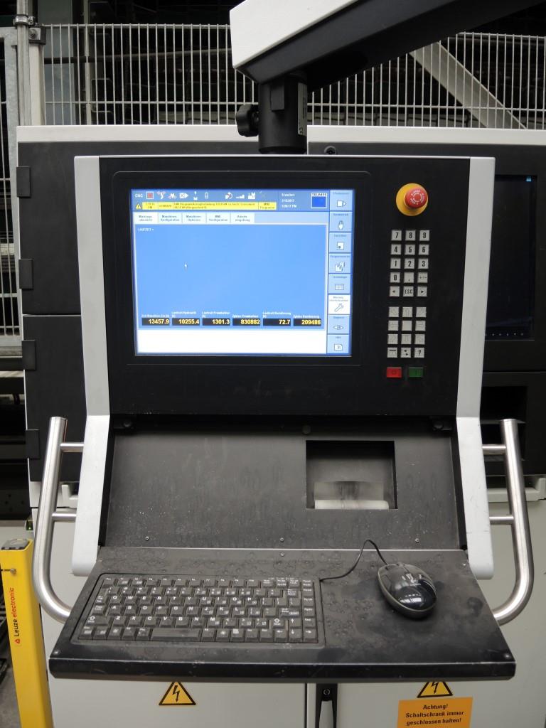 Chapas metálicas e máquinas para trabalhar metais<br><font size="2">Colaboração com Hilco Industrial Acquisitions bv</font><br><img src="/images/hil.png"><br>-4