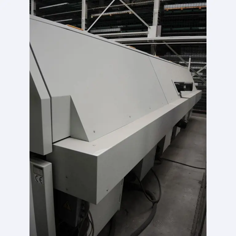 Chapas metálicas e máquinas para trabalhar metais<br><font size="2">Colaboração com Hilco Industrial Acquisitions bv</font><br><img src="/images/hil.png"><br>-6