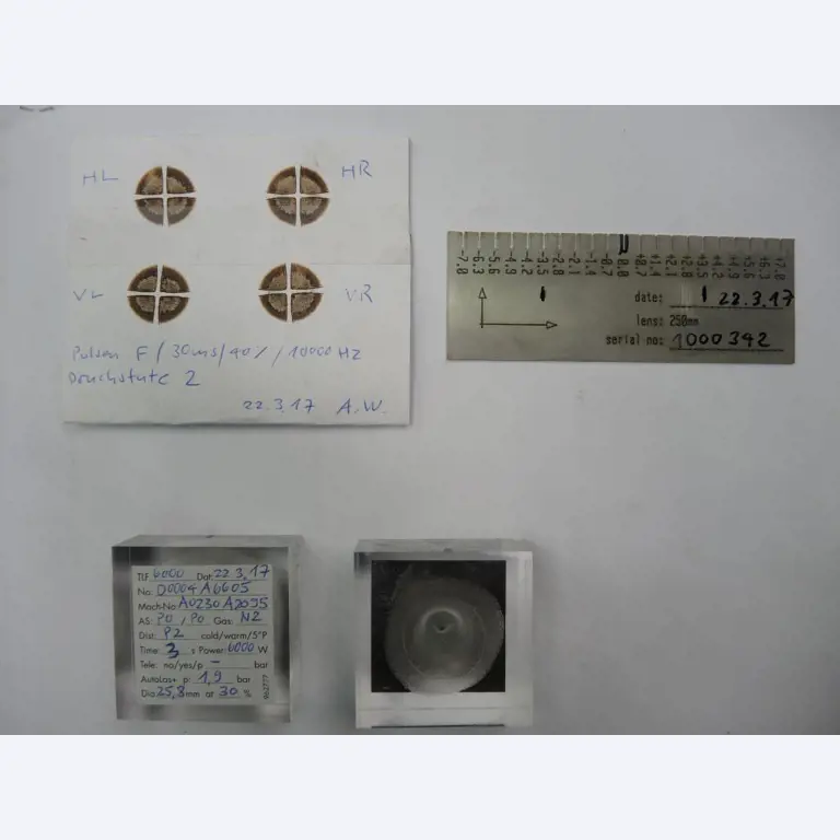 Chapas metálicas e máquinas para trabalhar metais<br><font size="2">Colaboração com Hilco Industrial Acquisitions bv</font><br><img src="/images/hil.png"><br>-14