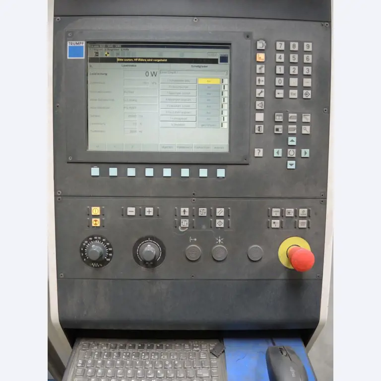 Chapas metálicas e máquinas para trabalhar metais<br><font size="2">Colaboração com Hilco Industrial Acquisitions bv</font><br><img src="/images/hil.png"><br>-2