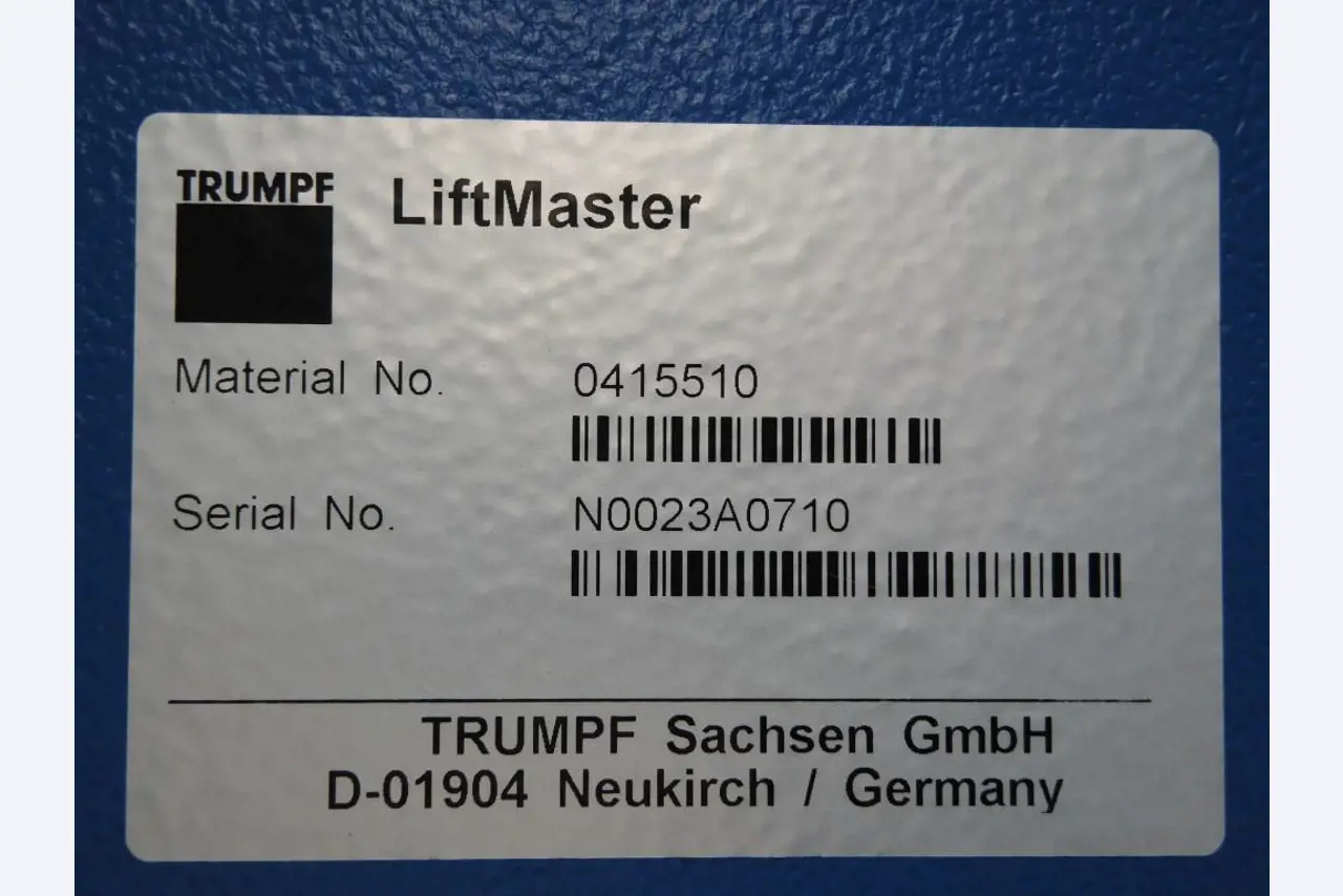 Chapas metálicas e máquinas para trabalhar metais<br><font size="2">Colaboração com Hilco Industrial Acquisitions bv</font><br><img src="/images/hil.png"><br>-4