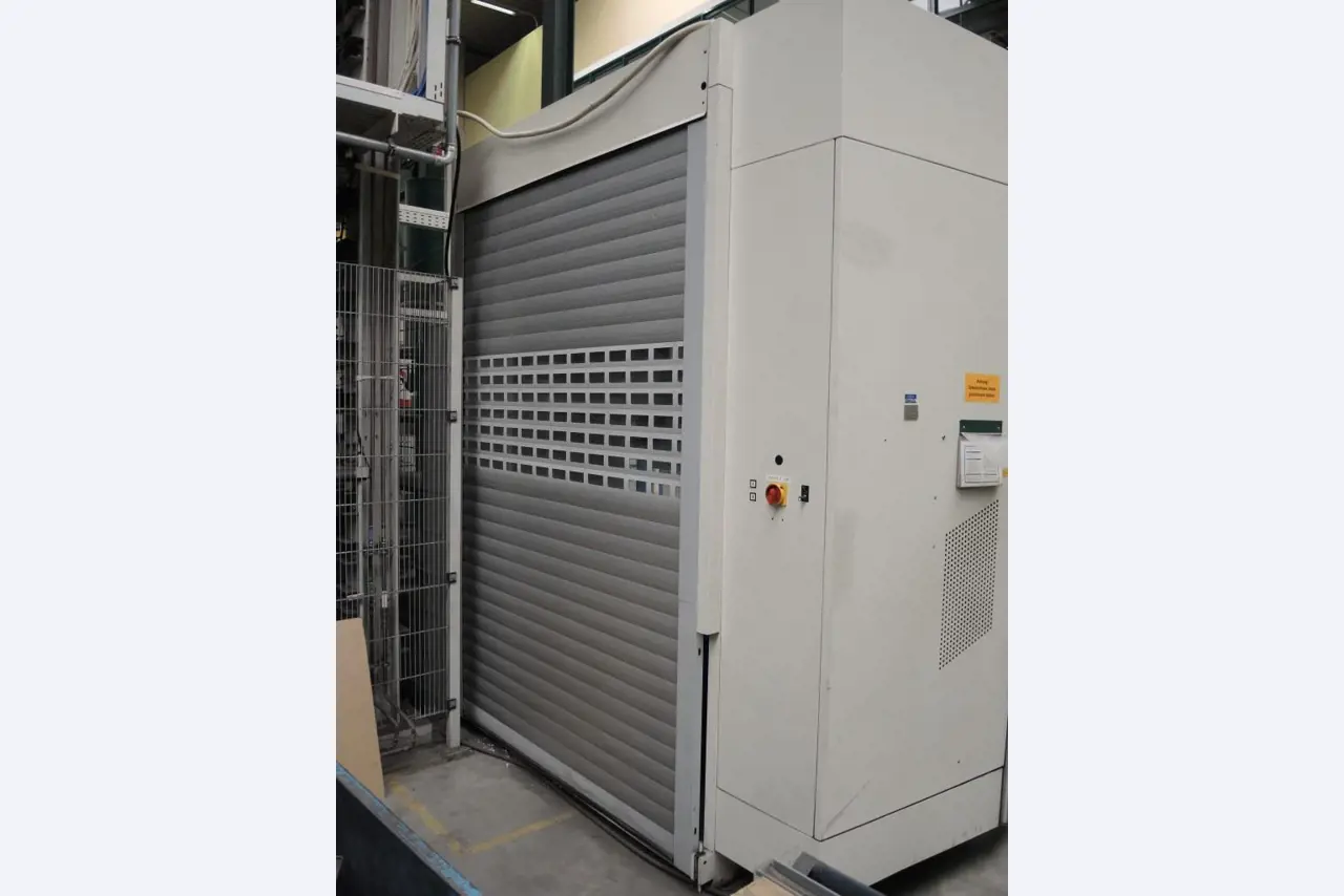 Chapas metálicas e máquinas para trabalhar metais<br><font size="2">Colaboração com Hilco Industrial Acquisitions bv</font><br><img src="/images/hil.png"><br>-10