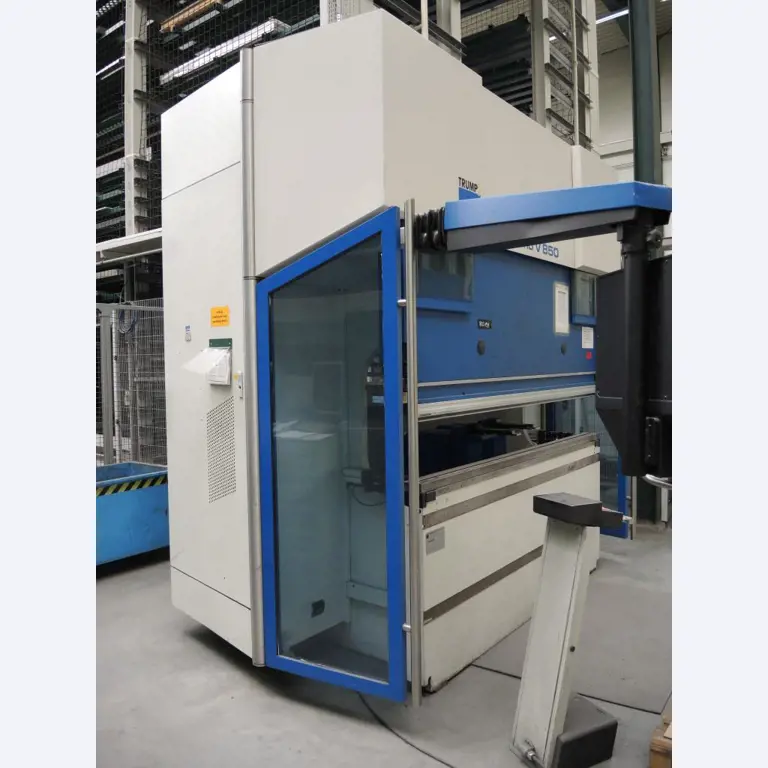 Chapas metálicas e máquinas para trabalhar metais<br><font size="2">Colaboração com Hilco Industrial Acquisitions bv</font><br><img src="/images/hil.png"><br>-7