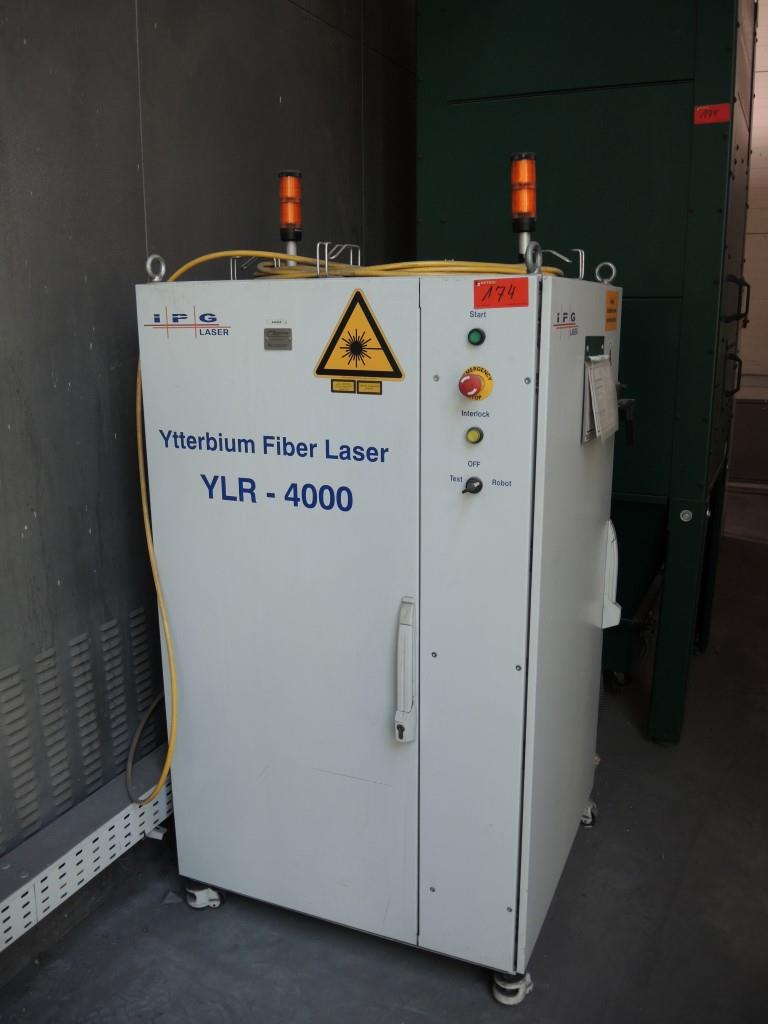 Chapas metálicas e máquinas para trabalhar metais<br><font size="2">Colaboração com Hilco Industrial Acquisitions bv</font><br><img src="/images/hil.png"><br>-15