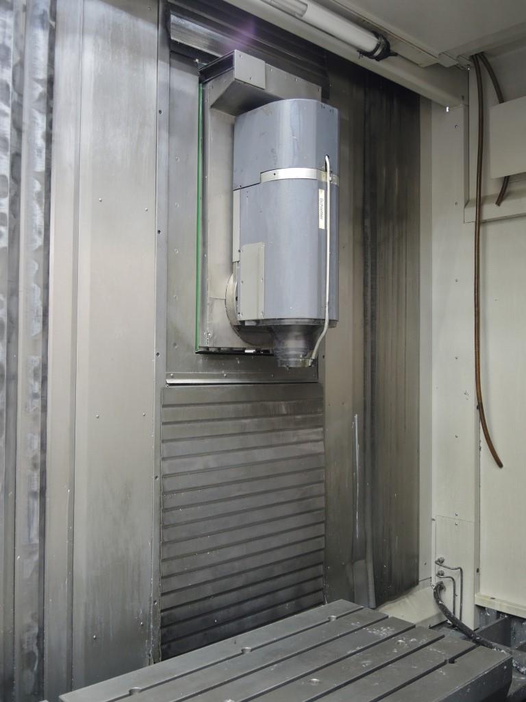 Chapas metálicas e máquinas para trabalhar metais<br><font size="2">Colaboração com Hilco Industrial Acquisitions bv</font><br><img src="/images/hil.png"><br>-4