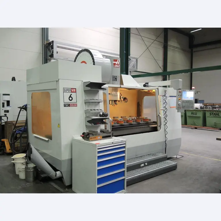 Chapas metálicas e máquinas para trabalhar metais<br><font size="2">Colaboração com Hilco Industrial Acquisitions bv</font><br><img src="/images/hil.png"><br>-1