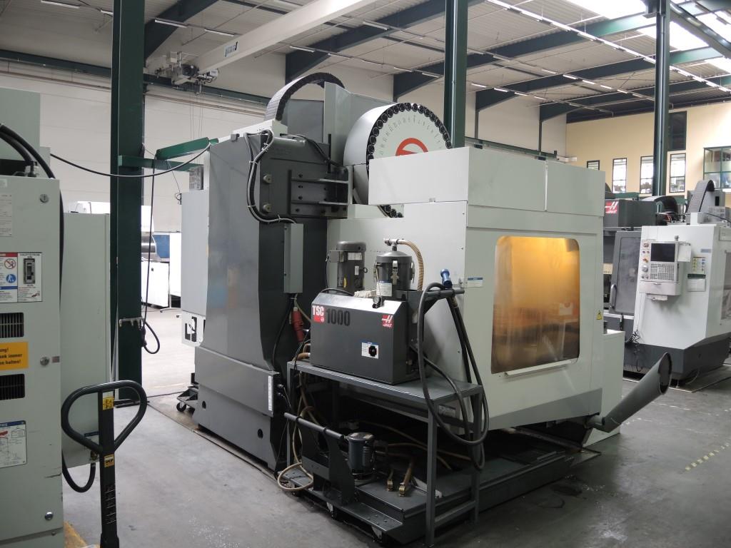 Chapas metálicas e máquinas para trabalhar metais<br><font size="2">Colaboração com Hilco Industrial Acquisitions bv</font><br><img src="/images/hil.png"><br>-5