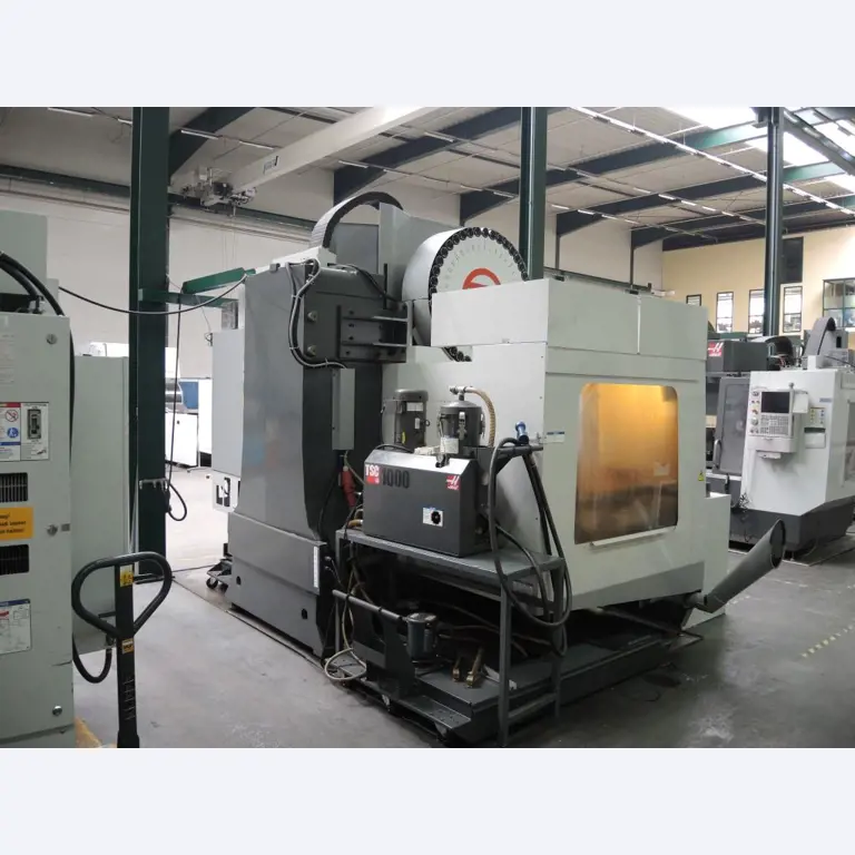 Chapas metálicas e máquinas para trabalhar metais<br><font size="2">Colaboração com Hilco Industrial Acquisitions bv</font><br><img src="/images/hil.png"><br>-5