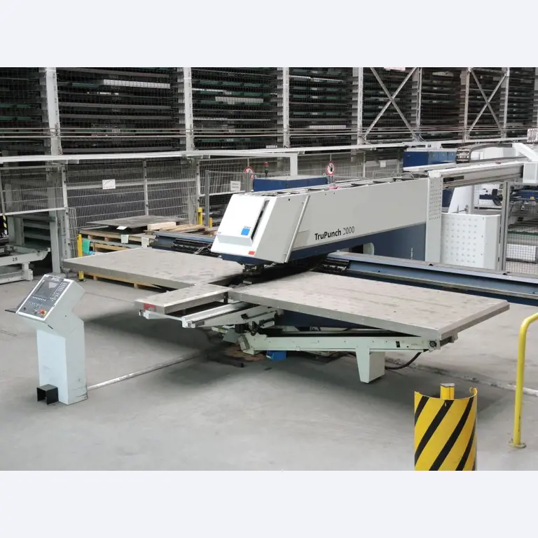 Chapas metálicas e máquinas para trabalhar metais<br><font size="2">Colaboração com Hilco Industrial Acquisitions bv</font><br><img src="/images/hil.png"><br>-1