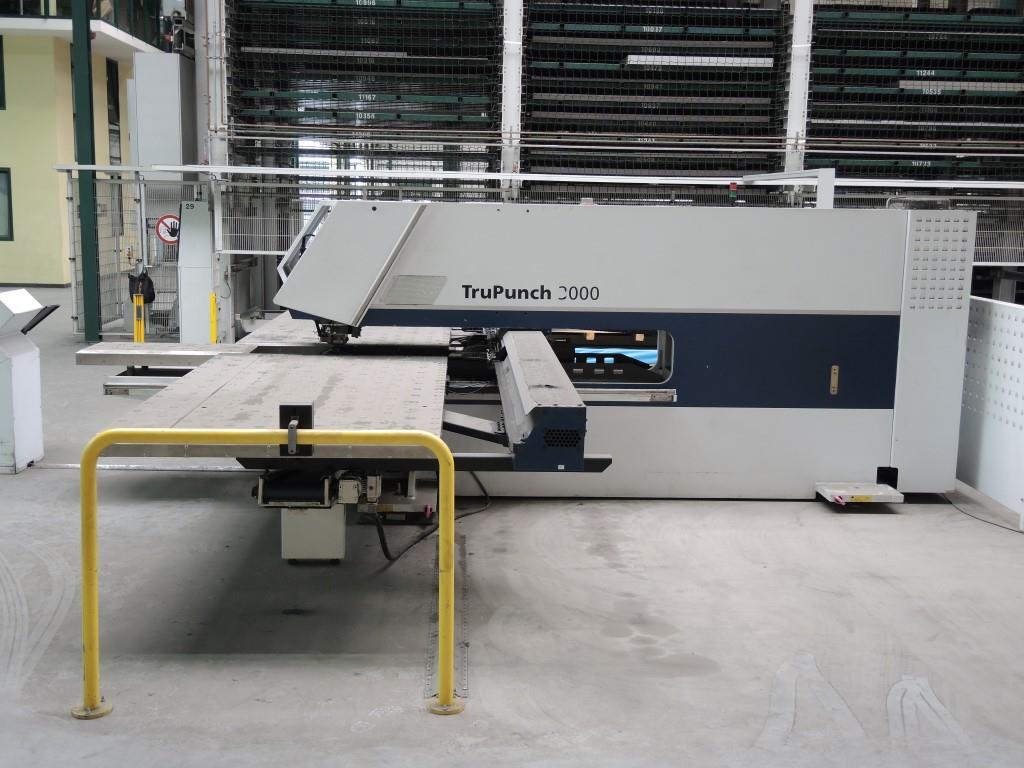 Chapas metálicas e máquinas para trabalhar metais<br><font size="2">Colaboração com Hilco Industrial Acquisitions bv</font><br><img src="/images/hil.png"><br>-4