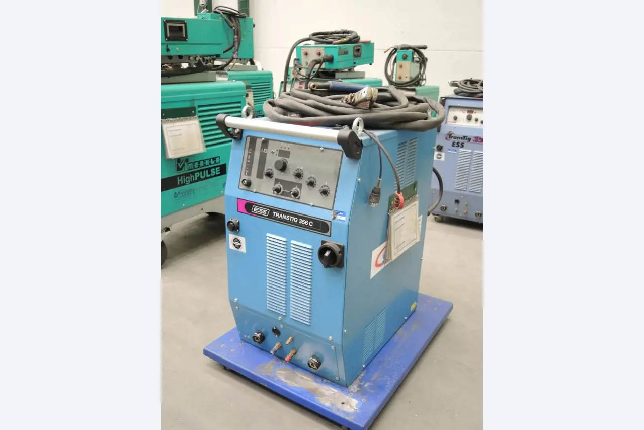 stroje na zpracování plechu a kovoobrábecí<br><font size="2">Ve spolupráci s firmo u Hilco Industrial Acquisitions bv</font><img src="/images/hilco-logo.png">
-1