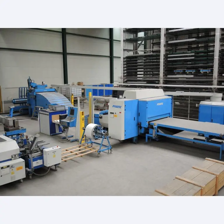 Chapas metálicas e máquinas para trabalhar metais<br><font size="2">Colaboração com Hilco Industrial Acquisitions bv</font><br><img src="/images/hil.png"><br>-11