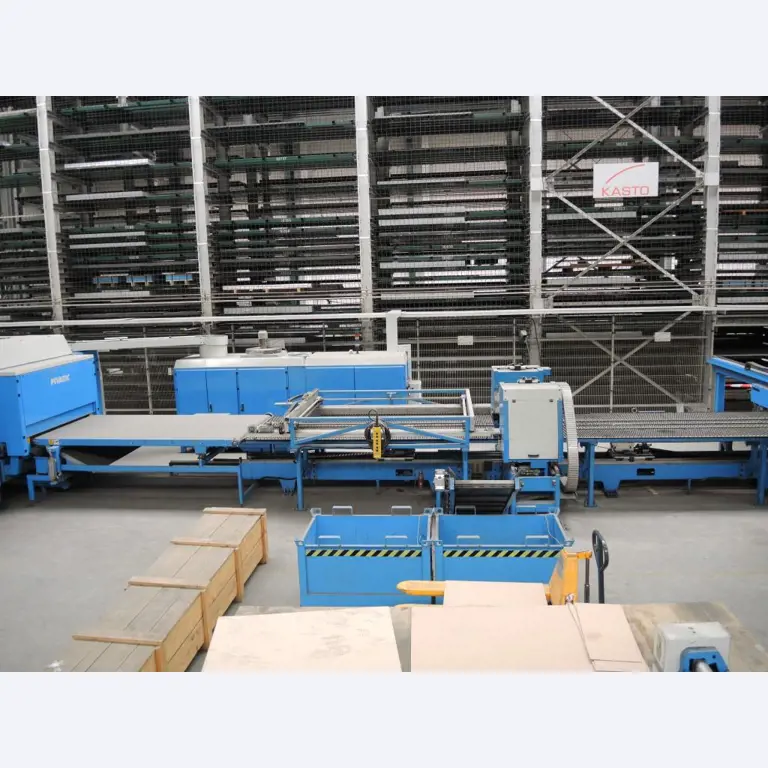 Chapas metálicas e máquinas para trabalhar metais<br><font size="2">Colaboração com Hilco Industrial Acquisitions bv</font><br><img src="/images/hil.png"><br>-12