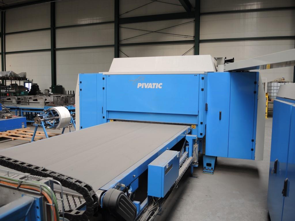 Chapas metálicas e máquinas para trabalhar metais<br><font size="2">Colaboração com Hilco Industrial Acquisitions bv</font><br><img src="/images/hil.png"><br>-2