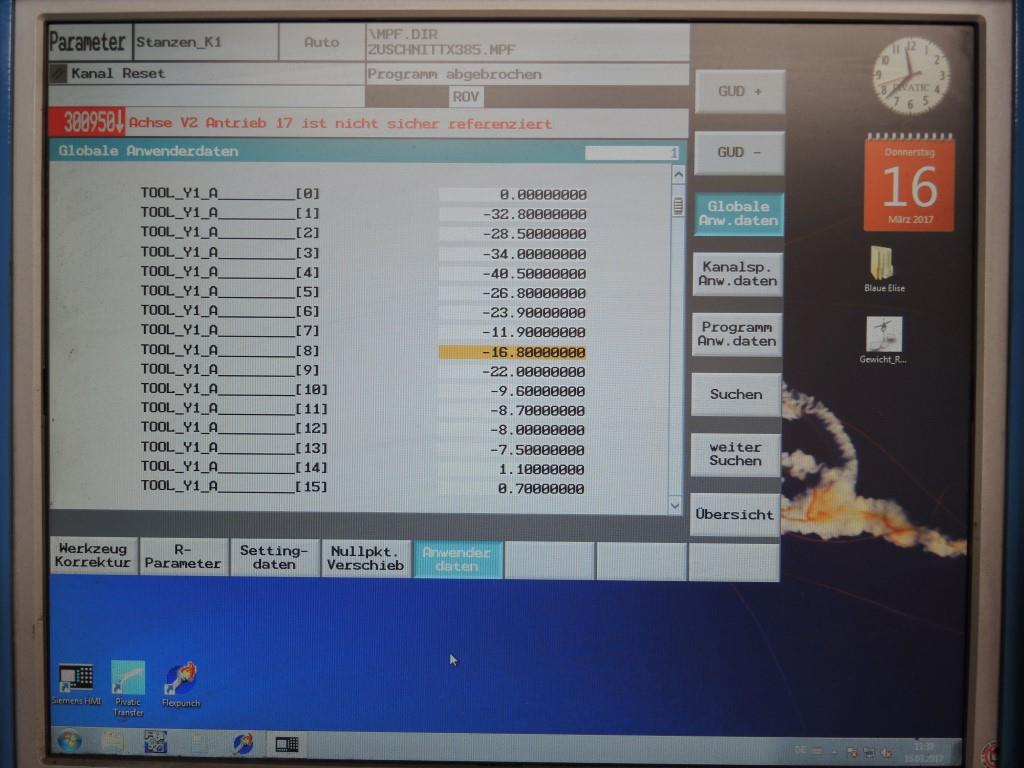 Chapas metálicas e máquinas para trabalhar metais<br><font size="2">Colaboração com Hilco Industrial Acquisitions bv</font><br><img src="/images/hil.png"><br>-3