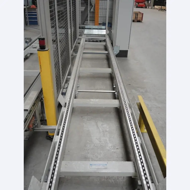 Chapas metálicas e máquinas para trabalhar metais<br><font size="2">Colaboração com Hilco Industrial Acquisitions bv</font><br><img src="/images/hil.png"><br>-10