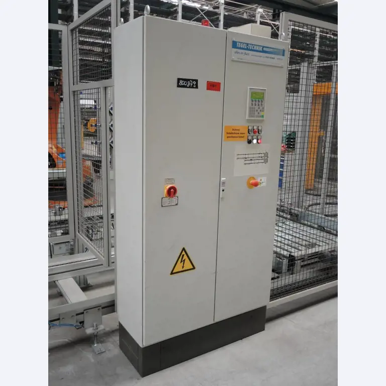 Chapas metálicas e máquinas para trabalhar metais<br><font size="2">Colaboração com Hilco Industrial Acquisitions bv</font><br><img src="/images/hil.png"><br>-11