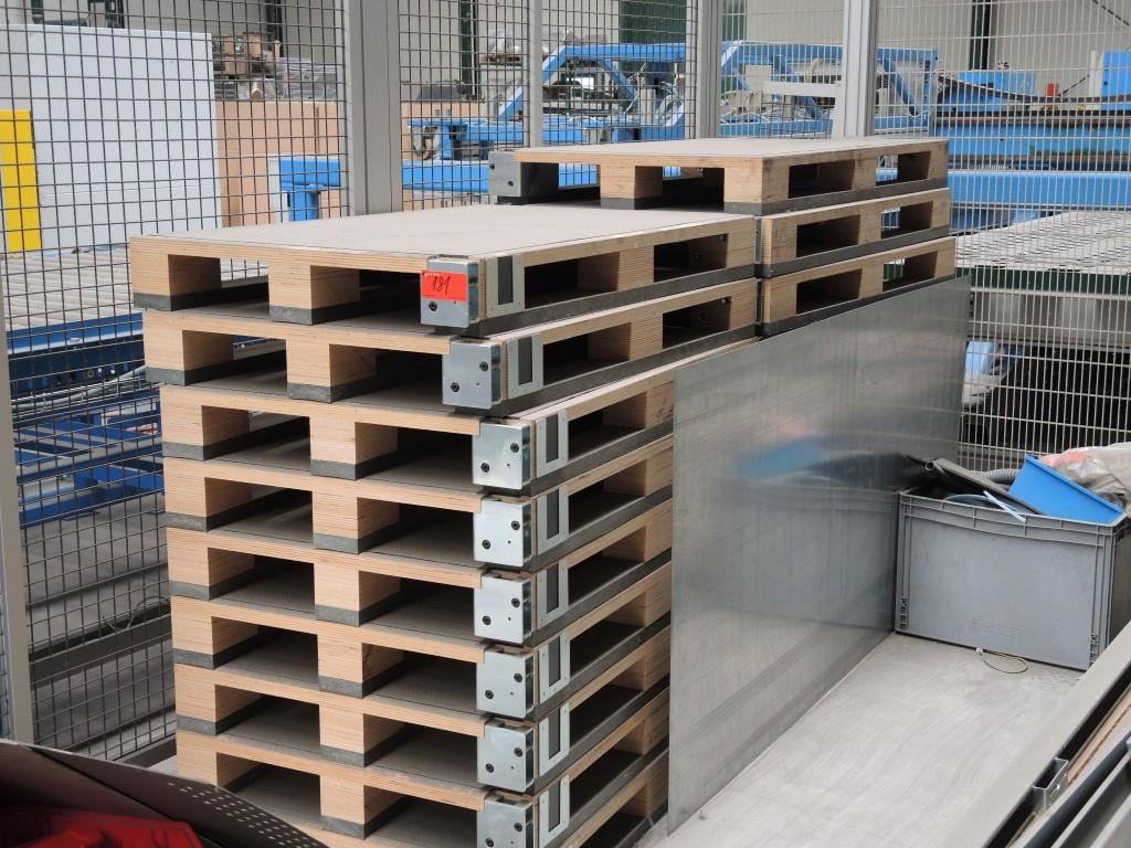 Chapas metálicas e máquinas para trabalhar metais<br><font size="2">Colaboração com Hilco Industrial Acquisitions bv</font><br><img src="/images/hil.png"><br>-13