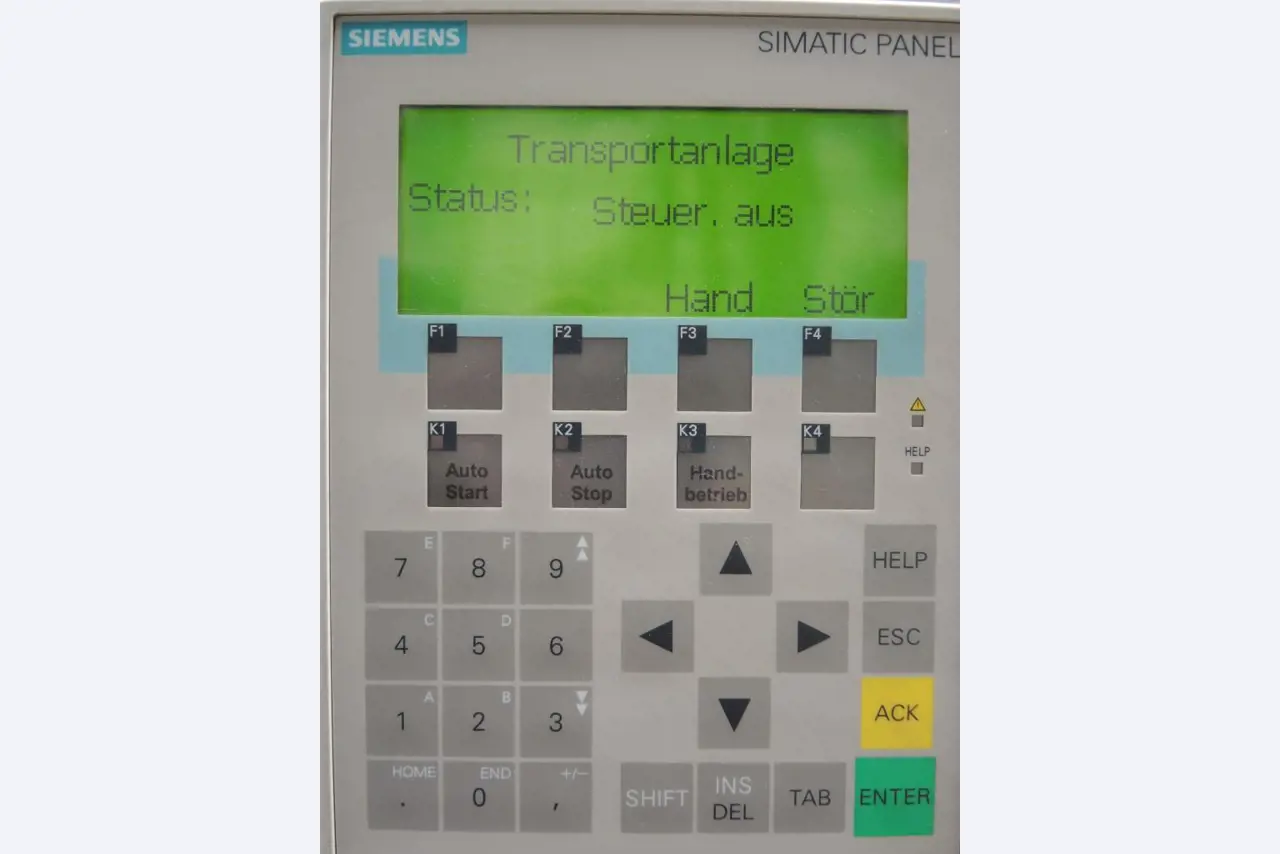 Chapas metálicas e máquinas para trabalhar metais<br><font size="2">Colaboração com Hilco Industrial Acquisitions bv</font><br><img src="/images/hil.png"><br>-2