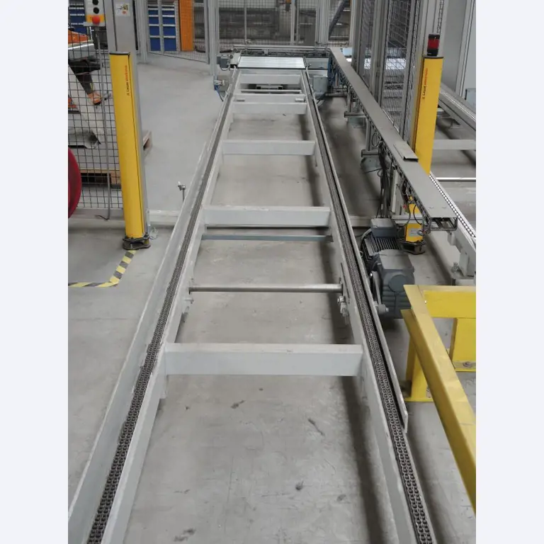 Chapas metálicas e máquinas para trabalhar metais<br><font size="2">Colaboração com Hilco Industrial Acquisitions bv</font><br><img src="/images/hil.png"><br>-9