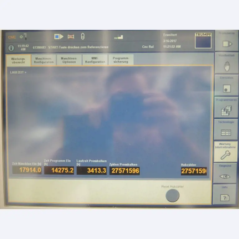 Chapas metálicas e máquinas para trabalhar metais<br><font size="2">Colaboração com Hilco Industrial Acquisitions bv</font><br><img src="/images/hil.png"><br>-7