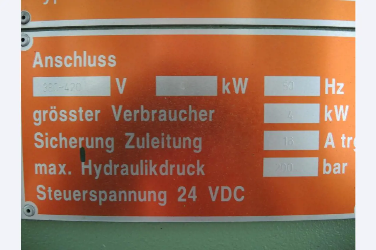 Chapas metálicas e máquinas para trabalhar metais<br><font size="2">Colaboração com Hilco Industrial Acquisitions bv</font><br><img src="/images/hil.png"><br>-2