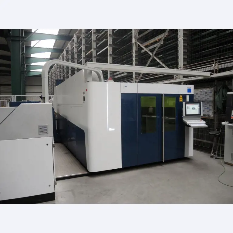 Chapas metálicas e máquinas para trabalhar metais<br><font size="2">Colaboração com Hilco Industrial Acquisitions bv</font><br><img src="/images/hil.png"><br>-10