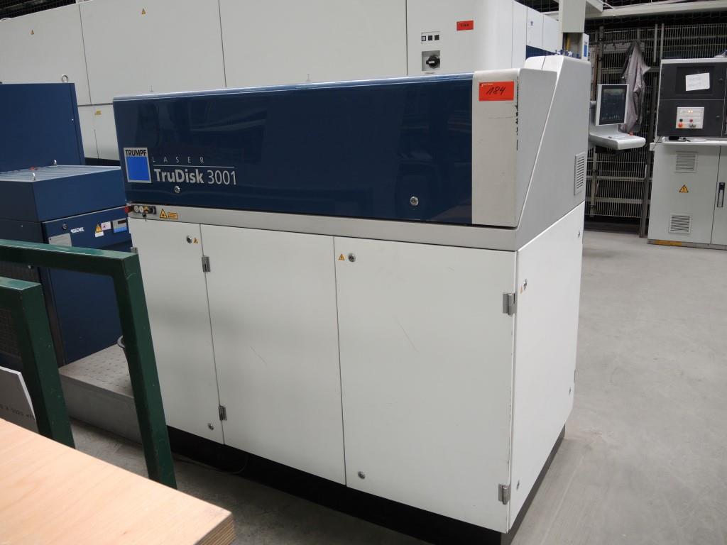 Chapas metálicas e máquinas para trabalhar metais<br><font size="2">Colaboração com Hilco Industrial Acquisitions bv</font><br><img src="/images/hil.png"><br>-14