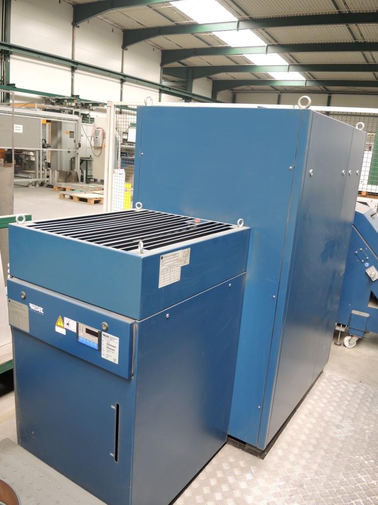 Chapas metálicas e máquinas para trabalhar metais<br><font size="2">Colaboração com Hilco Industrial Acquisitions bv</font><br><img src="/images/hil.png"><br>-7