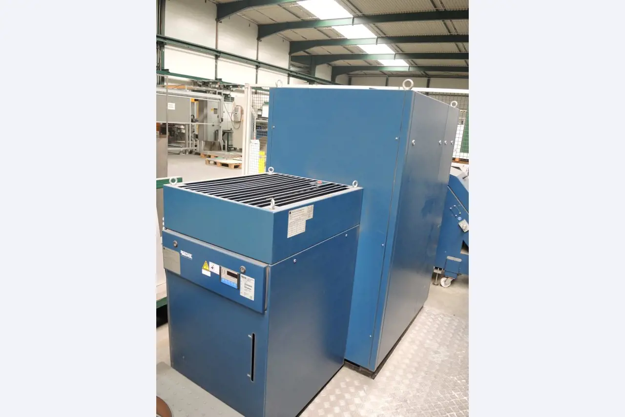 Chapas metálicas e máquinas para trabalhar metais<br><font size="2">Colaboração com Hilco Industrial Acquisitions bv</font><br><img src="/images/hil.png"><br>-7