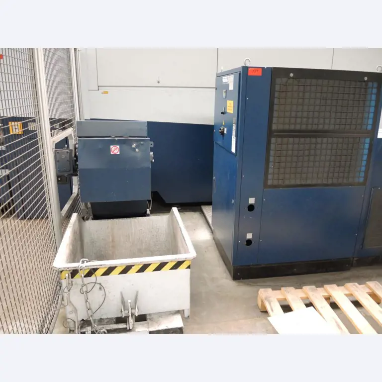 Chapas metálicas e máquinas para trabalhar metais<br><font size="2">Colaboração com Hilco Industrial Acquisitions bv</font><br><img src="/images/hil.png"><br>-8