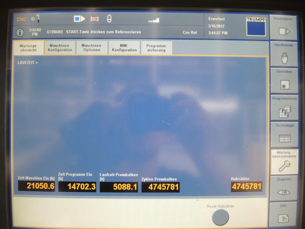 Chapas metálicas e máquinas para trabalhar metais<br><font size="2">Colaboração com Hilco Industrial Acquisitions bv</font><br><img src="/images/hil.png"><br>-7