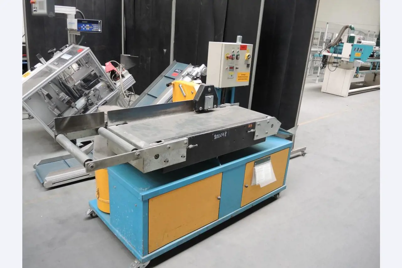 Chapas metálicas e máquinas para trabalhar metais<br><font size="2">Colaboração com Hilco Industrial Acquisitions bv</font><br><img src="/images/hil.png"><br>-1