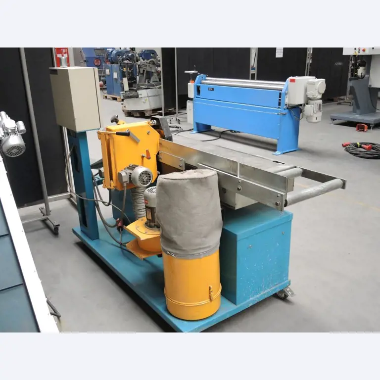 Chapas metálicas e máquinas para trabalhar metais<br><font size="2">Colaboração com Hilco Industrial Acquisitions bv</font><br><img src="/images/hil.png"><br>-4