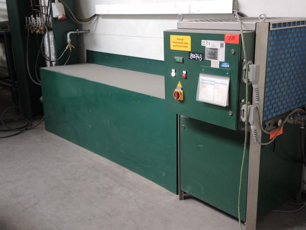 Chapas metálicas e máquinas para trabalhar metais<br><font size="2">Colaboração com Hilco Industrial Acquisitions bv</font><br><img src="/images/hil.png"><br>-2