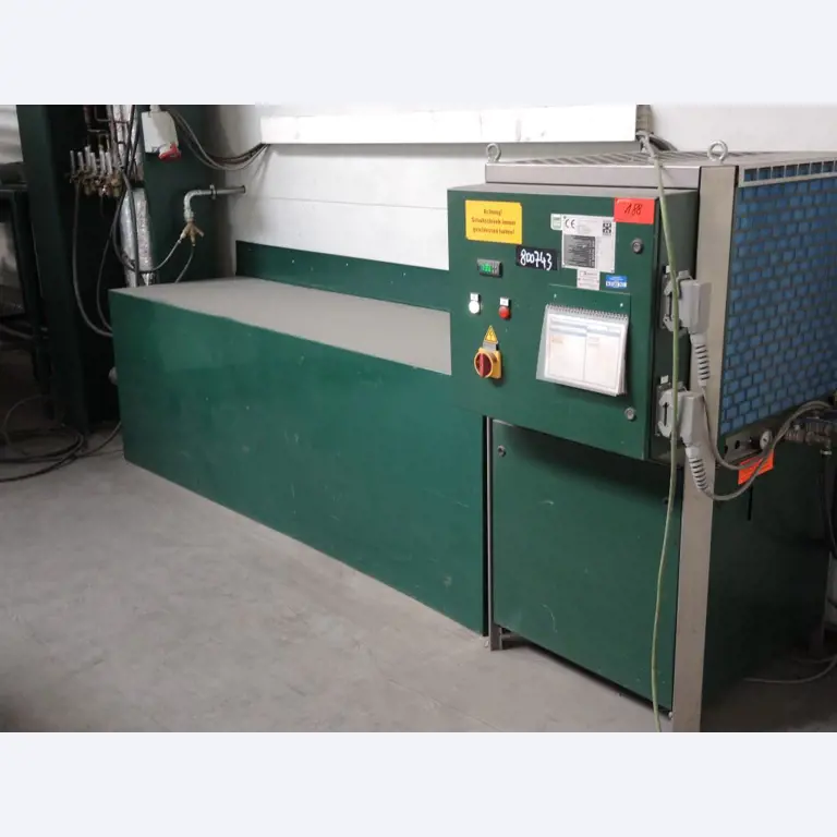 Chapas metálicas e máquinas para trabalhar metais<br><font size="2">Colaboração com Hilco Industrial Acquisitions bv</font><br><img src="/images/hil.png"><br>-2