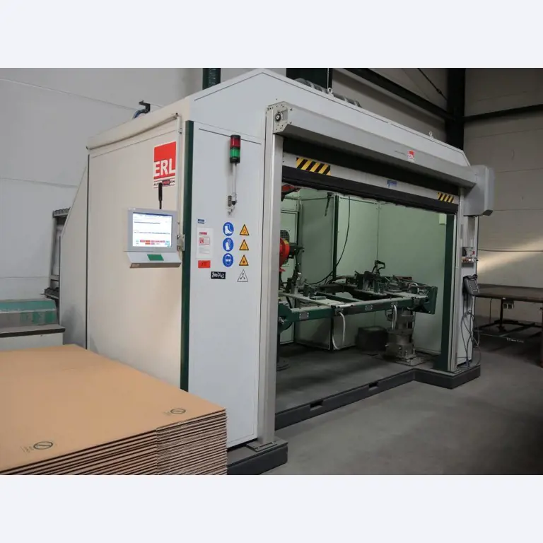 Chapas metálicas e máquinas para trabalhar metais<br><font size="2">Colaboração com Hilco Industrial Acquisitions bv</font><br><img src="/images/hil.png"><br>-4