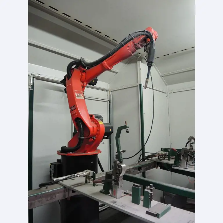 Chapas metálicas e máquinas para trabalhar metais<br><font size="2">Colaboração com Hilco Industrial Acquisitions bv</font><br><img src="/images/hil.png"><br>-7