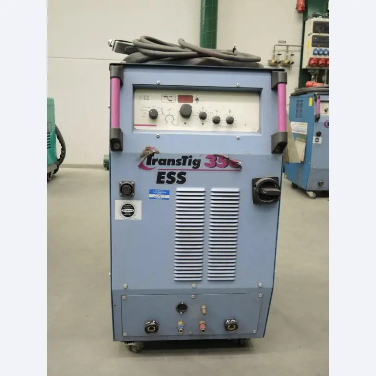 Chapas metálicas e máquinas para trabalhar metais<br><font size="2">Colaboração com Hilco Industrial Acquisitions bv</font><br><img src="/images/hil.png"><br>-2