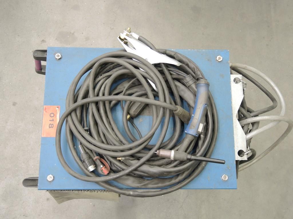 Chapas metálicas e máquinas para trabalhar metais<br><font size="2">Colaboração com Hilco Industrial Acquisitions bv</font><br><img src="/images/hil.png"><br>-5