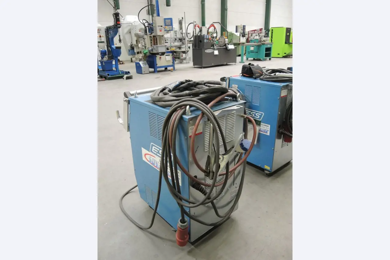 stroje na zpracování plechu a kovoobrábecí<br><font size="2">Ve spolupráci s firmo u Hilco Industrial Acquisitions bv</font><img src="/images/hilco-logo.png">
-4