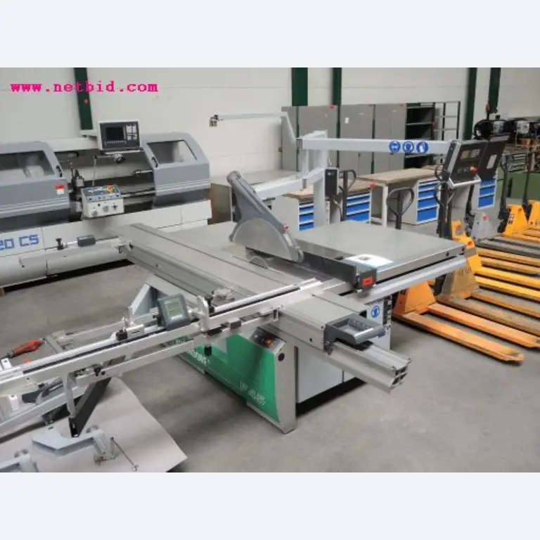 Chapas metálicas e máquinas para trabalhar metais<br><font size="2">Em colaboração com a Hilco Industrial Acquisitions bv</font>-1