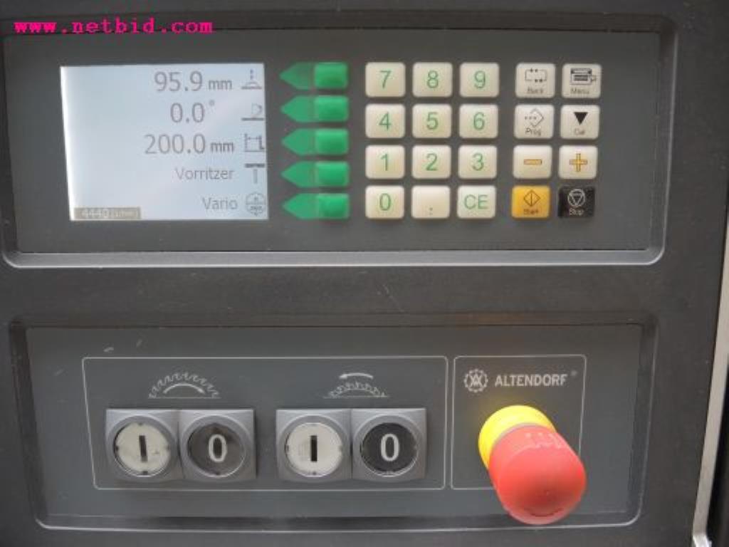 sheetmetal and metalworking machines <br><font size="2">In collaboration with Hilco Industrial Acquisitions bv<br></font>-9