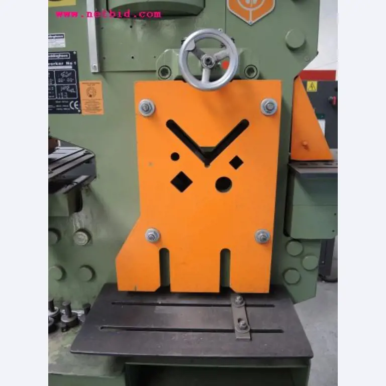 Chapas metálicas e máquinas para trabalhar metais<br><font size="2">Em colaboração com a Hilco Industrial Acquisitions bv</font>-10