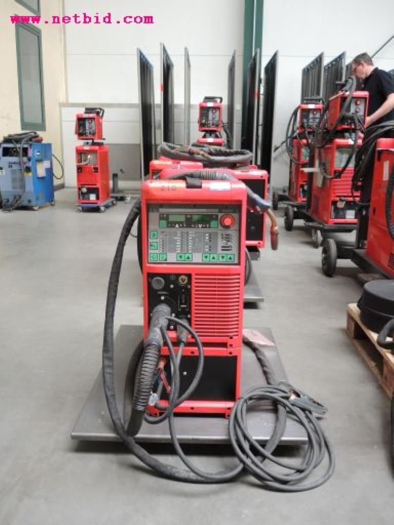 sheetmetal and metalworking machines <br><font size="2">In collaboration with Hilco Industrial Acquisitions bv<br></font>-2