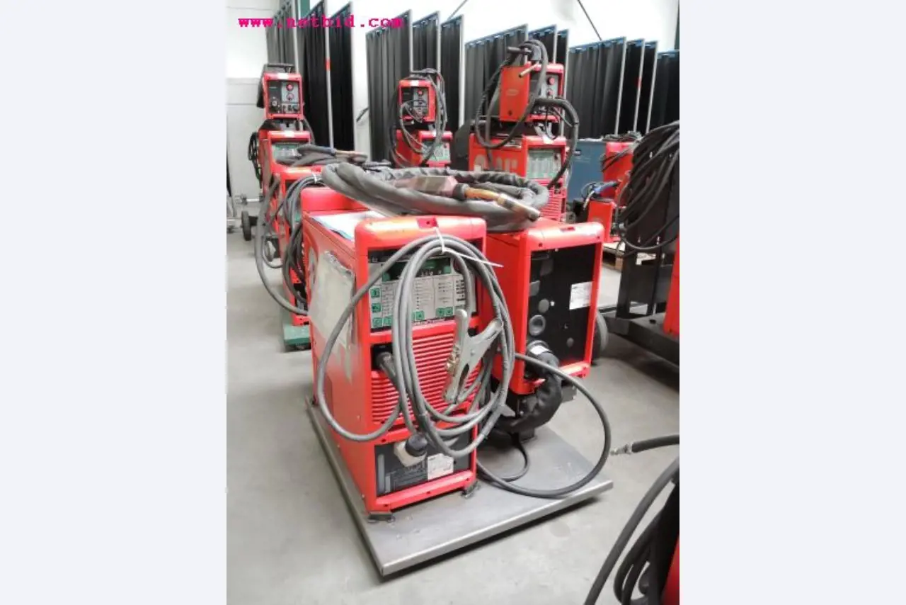 sheetmetal and metalworking machines <br><font size="2">In collaboration with Hilco Industrial Acquisitions bv<br></font>-1