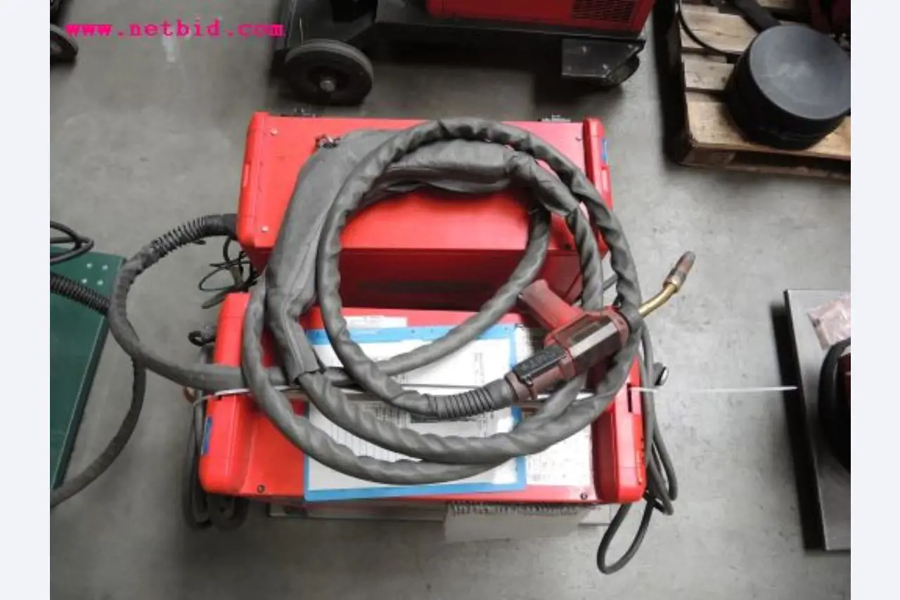 sheetmetal and metalworking machines <br><font size="2">In collaboration with Hilco Industrial Acquisitions bv<br></font>-5