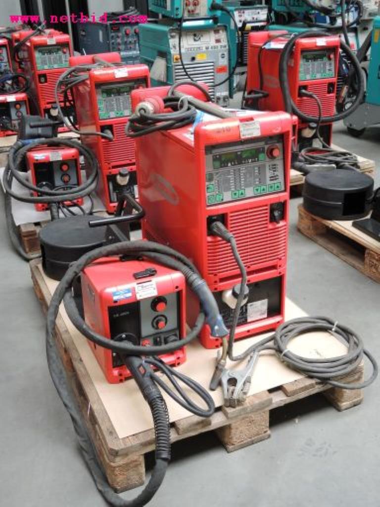 sheetmetal and metalworking machines <br><font size="2">In collaboration with Hilco Industrial Acquisitions bv<br></font>-1