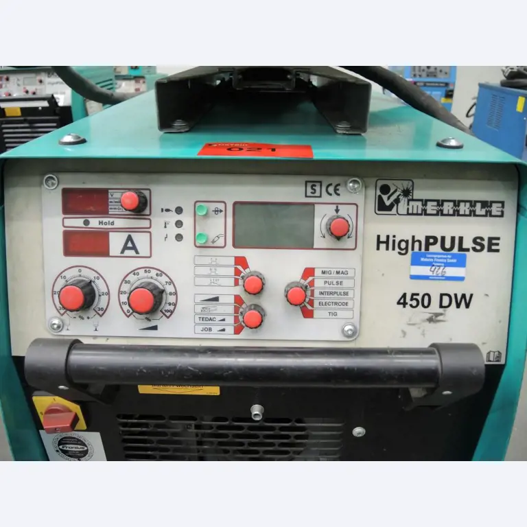 Chapas metálicas e máquinas para trabalhar metais<br><font size="2">Colaboração com Hilco Industrial Acquisitions bv</font><br><img src="/images/hil.png"><br>-3